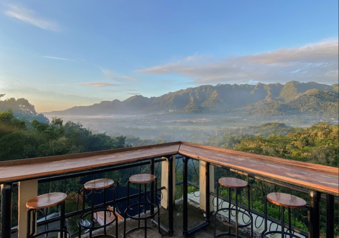 Cafe pemandangan candi borobudur Cafe pemandangan candi borobudur