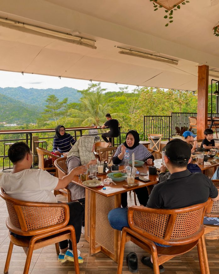 FOTO NO EDIT - 5 Untitled 2 - Kedai Bukit Rhema