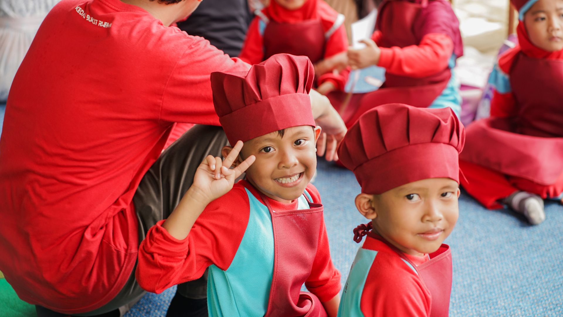 Vollständiger Leitfaden für die Outing Class Donut im Kedai Bukit Rhema: Bildung & Unterhaltung für die Kleinen 4 Wisata edukasi anak di Kedai Bukit Rhema Borobudur