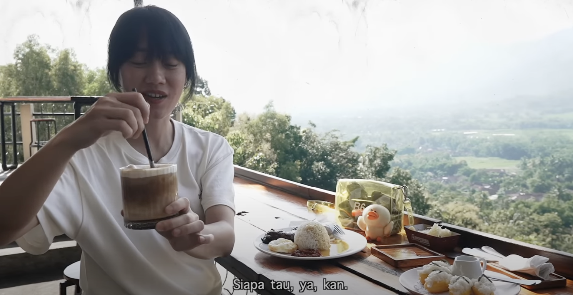 马格朗烹饪版 Ria Sukma Wijaya 或 Ria SW 4