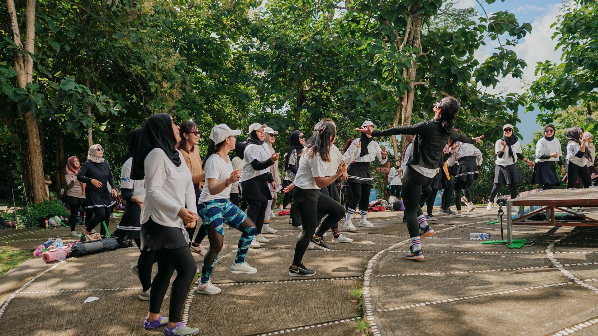 Tourismus in der Nähe von Borobudur im Kedai Bukit Rhema: Kulinarisches Ziel und Erlebnis-Update 2025 27 Pondfit di alam