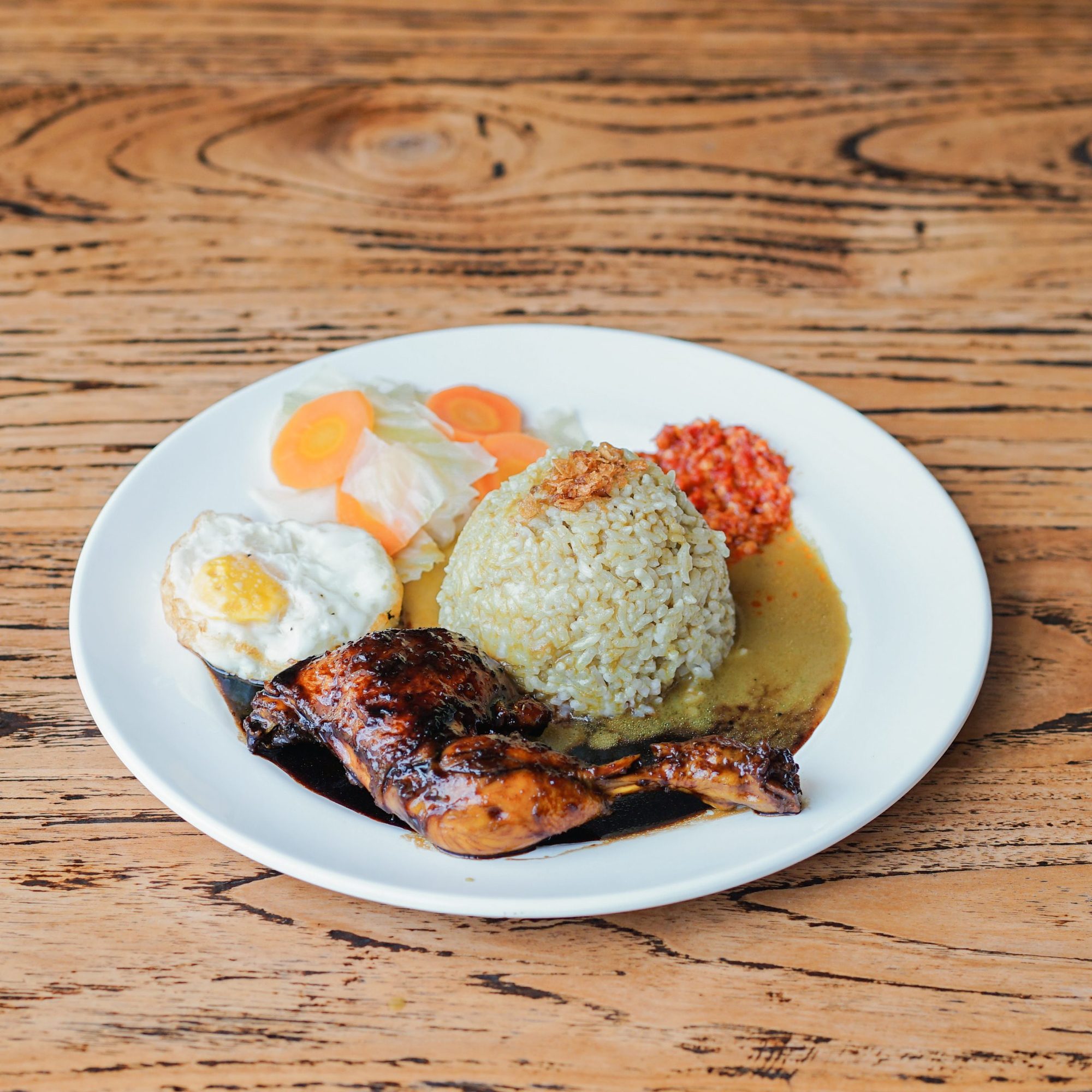 Sewa VW Safari Borobudur dari Kedai Bukit Rhema: Pengalaman Keliling Desa Wisata yang Tak Terlupakan 40 Ayam Bakar Nusantara Kedai Bukit Rhema, Borobudur