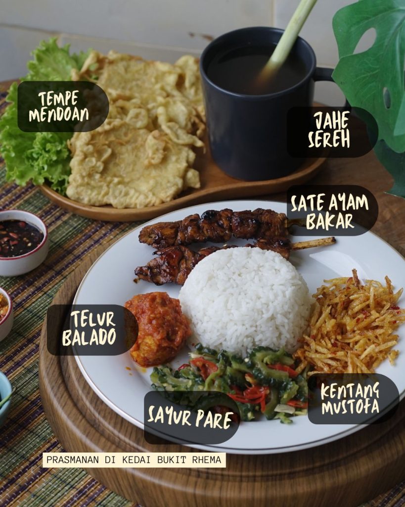 Kedai Bukit Rhema Buffet: Borobudur Resto with Javanese Cuisine and Traditional Food 8 Magelang Restaurant