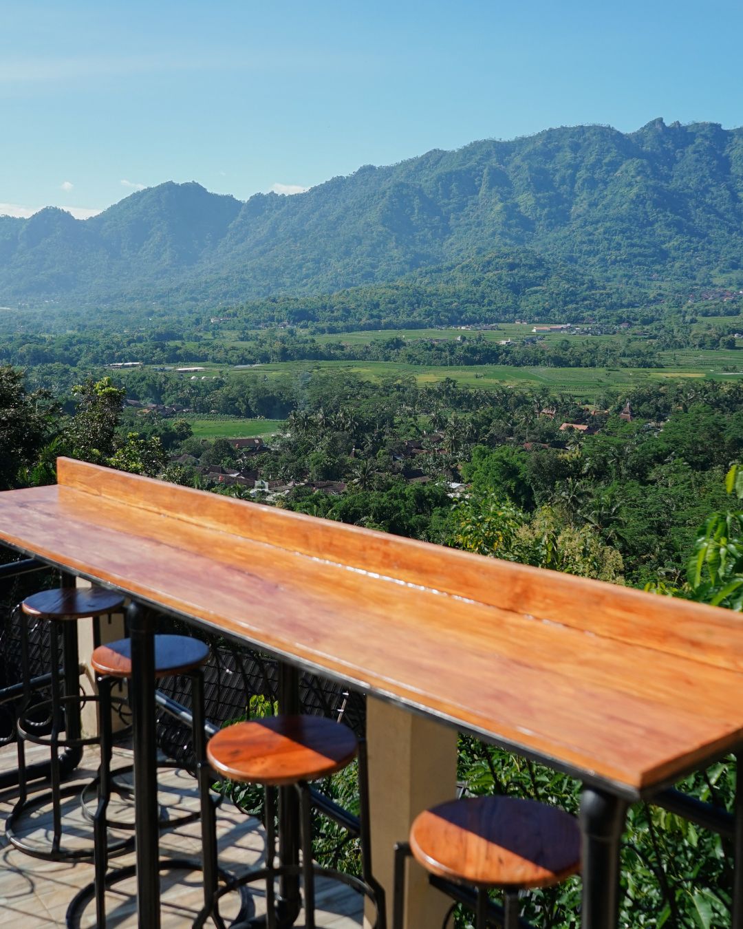 婆罗浮屠附近的午餐:吃饱、清爽、难忘 14 wedang jahe sereh es teh manis kedai bukit rhema