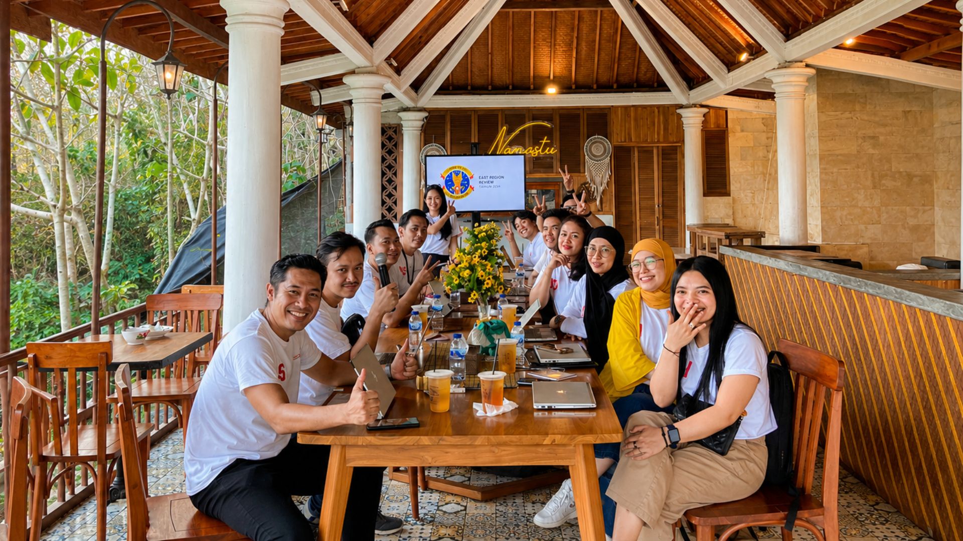 Outing Kantor 1 Hari Full di Borobudur: Jadwal Jam per Jam, Transportasi & Tips Logistik 6 outing kantor Borobudur 1 hari di kawasan Borobudur