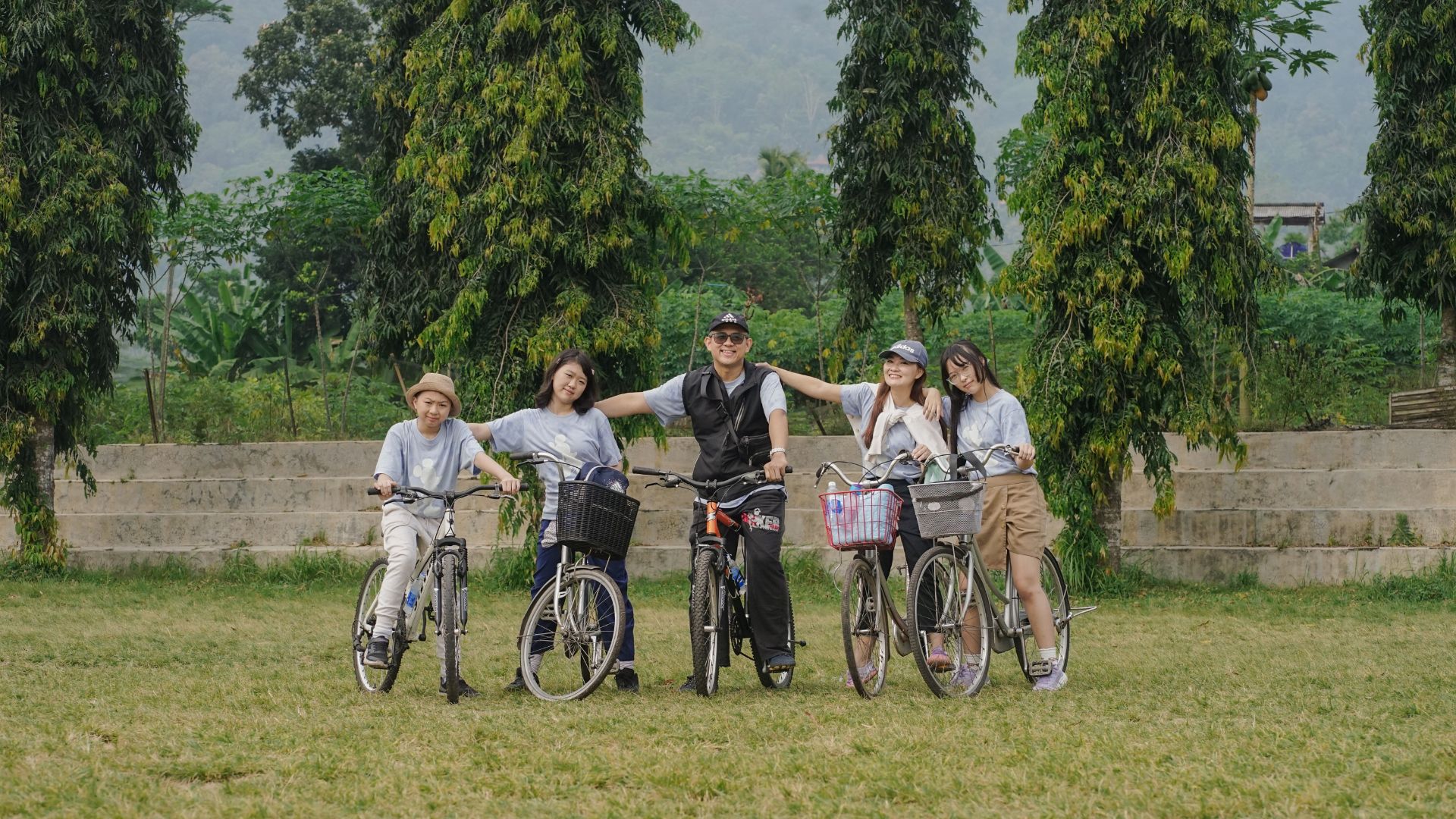 Wisata Borobudur saat Peak Season Akhir Tahun: 8 Tips Agar Tidak Stres di Tengah Keramaian 2 tips peak season Borobudur akhir tahun di kawasan Borobudur